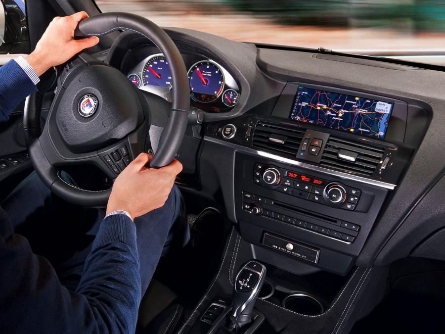 Интерьер Alpina XD3 Bi-Turbo (F25) 2013 года  (фото 16 из 16)